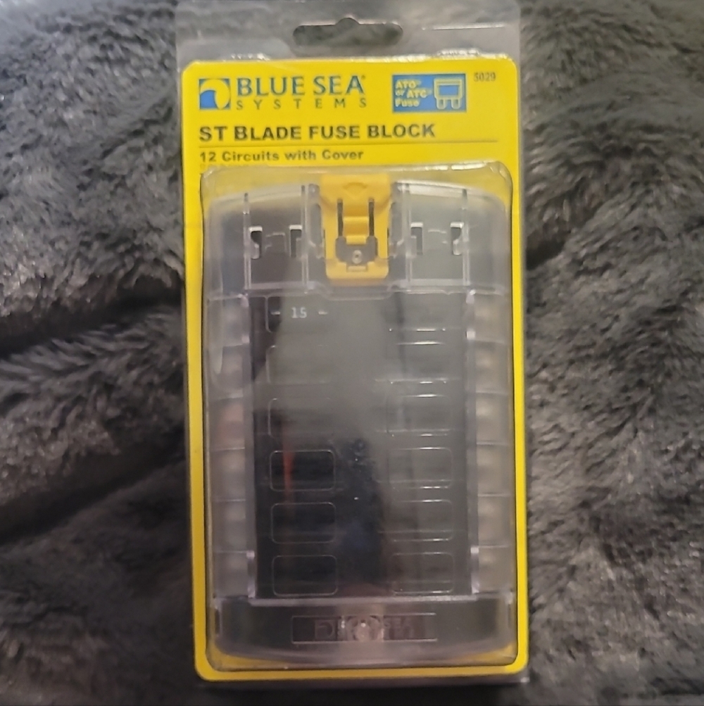 ST Blade Fuse Block - Black